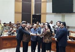 Anggota Komisi 3 Ada Berapa Orang